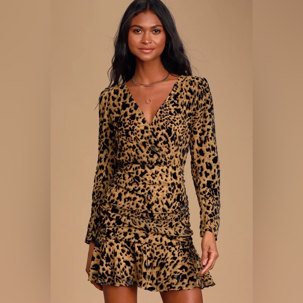 Astr The Label Leopard Velvet Dress NWT